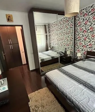 Apartament 3 Camere. 아파트 *